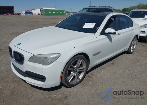 2013 BMW 750I z USA, uszkodzony, nr VIN WBAYA8C52DD227837